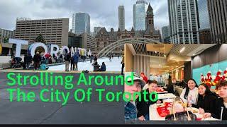 Strolling Around the City Of Toronto Ontario With my Family