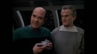 Historical Revisionism (VOY: Living Witness)