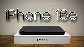 iPhone 16e in Black - Unboxing, Comparison and First Impressions!