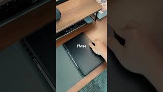 The Kamvas Slate 11 box includes a protective case with a pen slot.  #huion #huiontablet #teamhuion