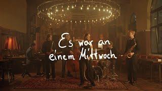 Es war an einem Mittwoch - Lyn&TheFingers