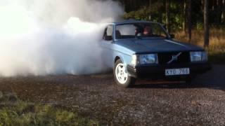 Volvo 242 2,5L Weber ylar ur