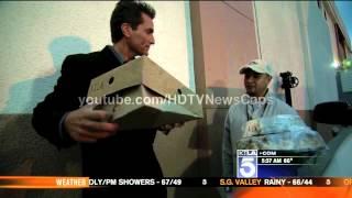 Weatherman "hijacks" deliveryman on live TV