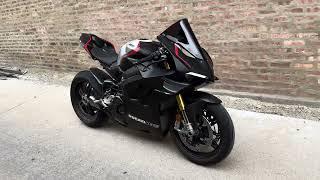 Ducati Panigale V4 SP 2021 black silver D01569U