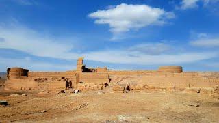 Discovering a strange castle in the most remote desert of Iran