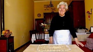 How To Make Sagne Ritorte Pasta From Puglia | Pasta Grannies