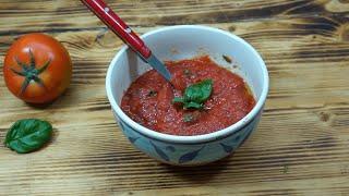 Simple homemade pizza sauce