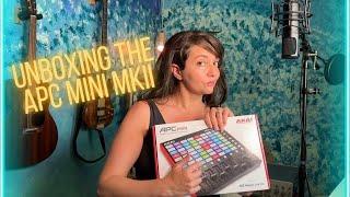 AKAI APC Mini MK2 Review: Part 1 What's in the box?