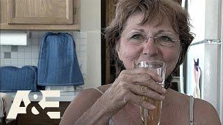 Grandma Sandi's Drinking Addiction Result of Unstable Family Life | Intervention | A&E