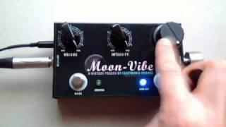 Electronic Orange - Moon Vibe (Univibe clone) - part I.