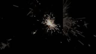 Новый Год бенгальские огни  (slowmotion)