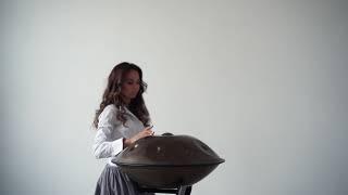 Valeria Ray - URBAN VIBES. HandPan music.