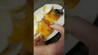 Savor a low-carb egg white, cheese & bacon sandwich! #thinjen #lowcarb #ketolife #keto