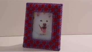 How to make a plastic canvas photo frame