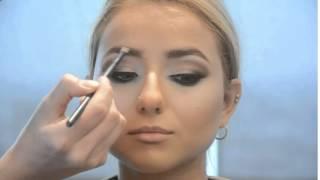 Make - up by Beauttech.