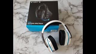 Unboxing Logitech G933 Black and White headset (Muted video)