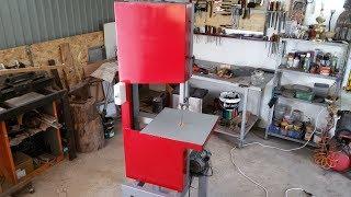 Very cheap and cool DIY Bandsaw