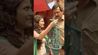 डंडा कहा डाल रहा है  | Saat Uchakkey #comedy #manojbajpayee