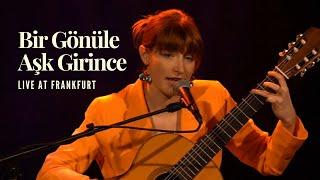 "Bir Gönüle Aşk Girince" (Aşık Fedai) performed by Julia Schüler live in Frankfurt 23.02.2025