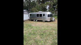 Airstream 28 Twin RB Flying Cloud