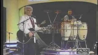 Viguen - Chera Nemiraghsi (Armenian) (Live) | ویگن - چرا نمی رقصی