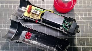 Chinese LED Torch Quick Teardown (With Circuit Diagram)!