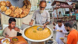 20/- Rs - ROADSIDE DHABA FOOD PAKISTAN STREET FOOD TOUR - CHEAP PRICE DAAL KACHORI | Pakistani food