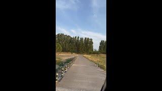 # 看看这景色 # 乡村小路   翻译成中文已经是原文了。