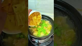 温柔且有力量，才能遇到更好的自己#爱在一日三餐里 #我的厨房日记 #真材实料才能做出好味道 #汤鲜味美 #学会快去试试吧