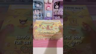 sanrio bee blind boxes! 🩷#sanrio #kawaii#asmr#unboxing#blindbox#blindbag#aesthetic#hellokitty#fyp