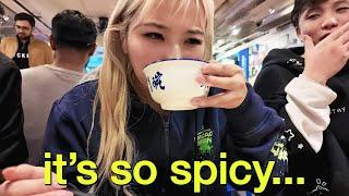 taking my friends on a Hong Kong food tour