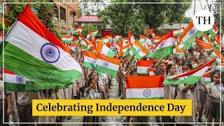 How is Independence Day celebration different from that of Republic Day