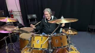 Todd Sucherman Plays Steve Smith's Classic Journey Kit