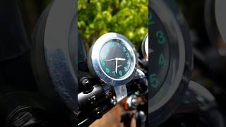 Suzuki GN125F con Reloj
