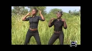 Lungenu 90 Stars Nyakaseya Band -  Lung'enu (Official Video)