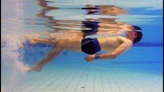 How to swim on your back for beginners