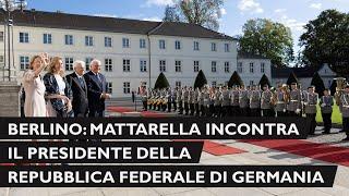 Il Presidente Mattarella arriva a palazzo Bellevue