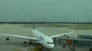 Airbus A340-300 at Munich airport SE