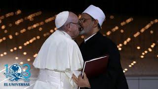 Con beso, Papa y el imán de Al-Azhar sellan pacto de fraternidad