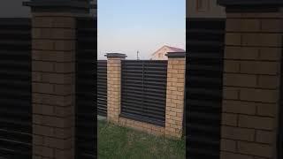 забор жалюзи вид с участка