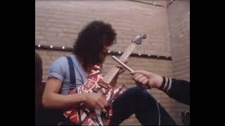 (1979) Eddie van halen tapping on an interview (Ultra Rare Footage)