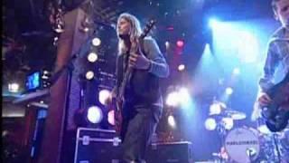 Puddle Of Mudd - We Don't Have To Look Back Now (Live)