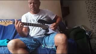 Guitarra SX plugada na Zoom G3X