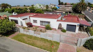 6+ bedroom House for For Sale | Saldanha