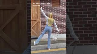 투버튼 부츠컷 하이웨스트 데님팬츠