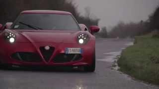 Chris Harris on Cars | Alfa Romeo 4C v Porsche Cayman S