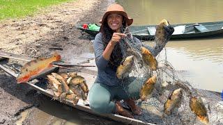 FISHING IN EXTREME DROUGHT IN THE AMAZON - Fishing in an ISOLATED LAKE with FOLLOWERS