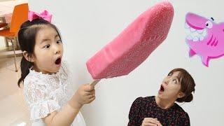 Seoeun eat the Ice Cream like Shark, Watermelon, and Screw