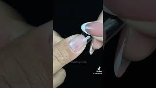 How to use solid nail tips glue?