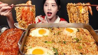 SUB)辛口ジンラーメン5人前モッパン！卵にキムチまで mukbang ASMR